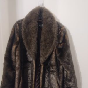 Olympia Made In USA Elegant Brown Faux Fur Coat XL?